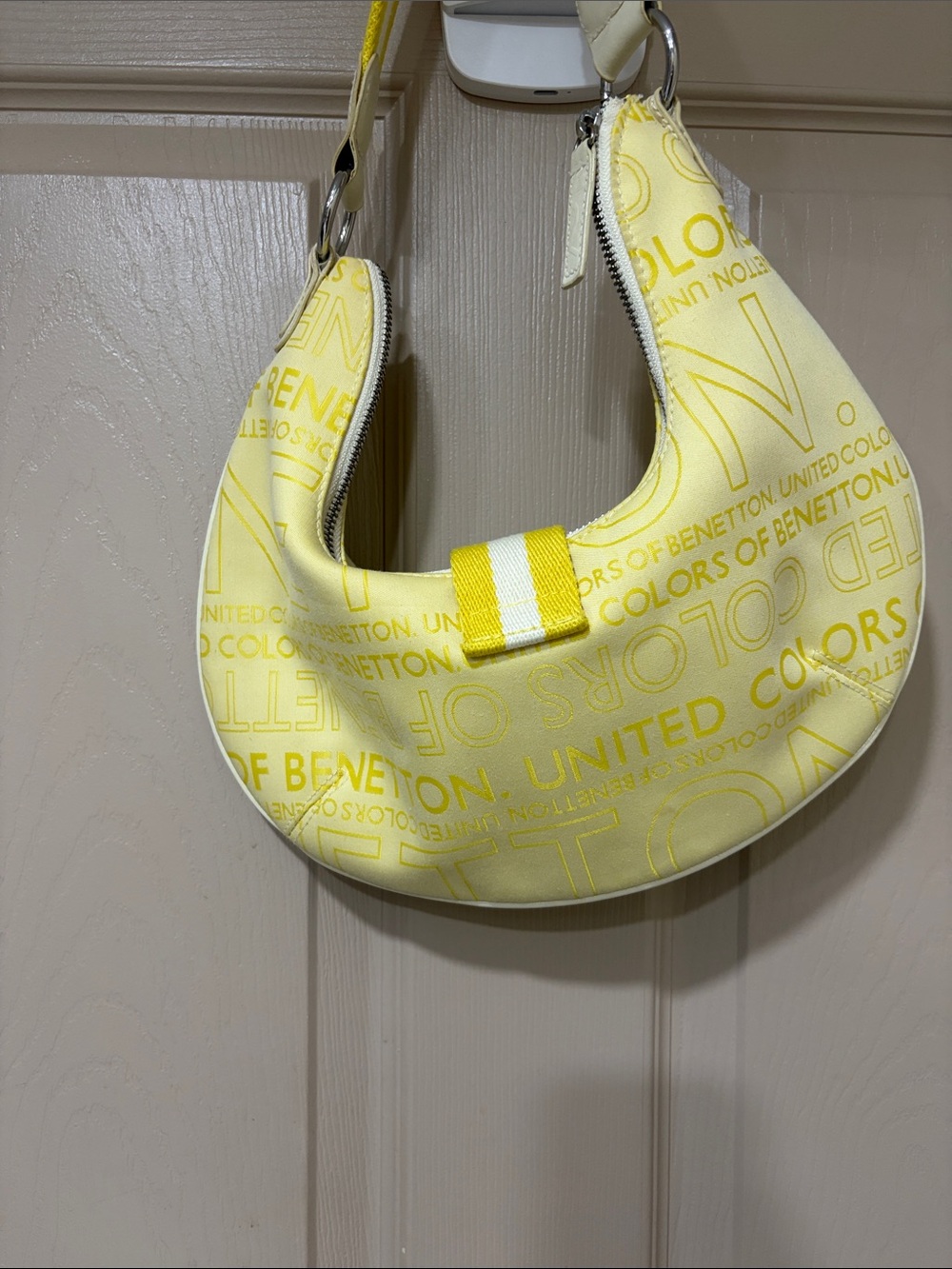 Vintage United Colors of Benetton Yellow Logo Hobo Shoulder Bag Y2K - Picture 6 of 12